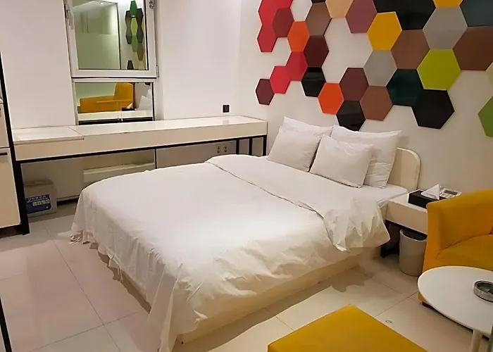 Star Hotel