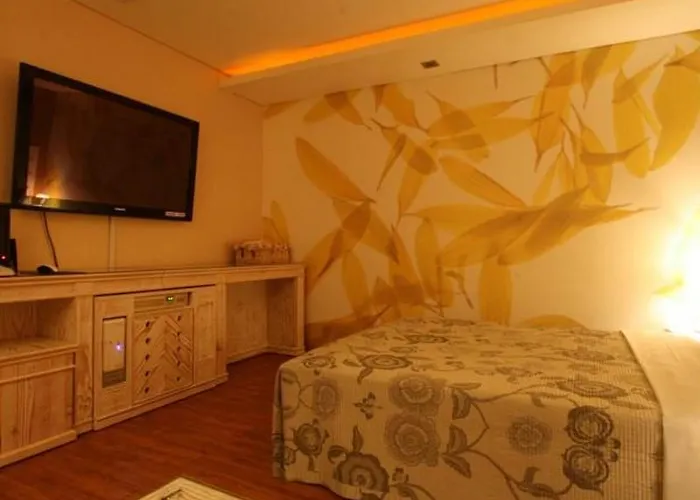 Star Hotel