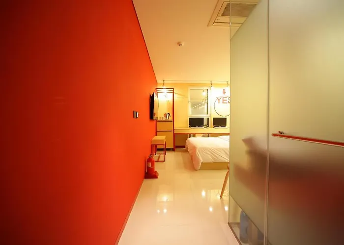 Hotel Star 3*
